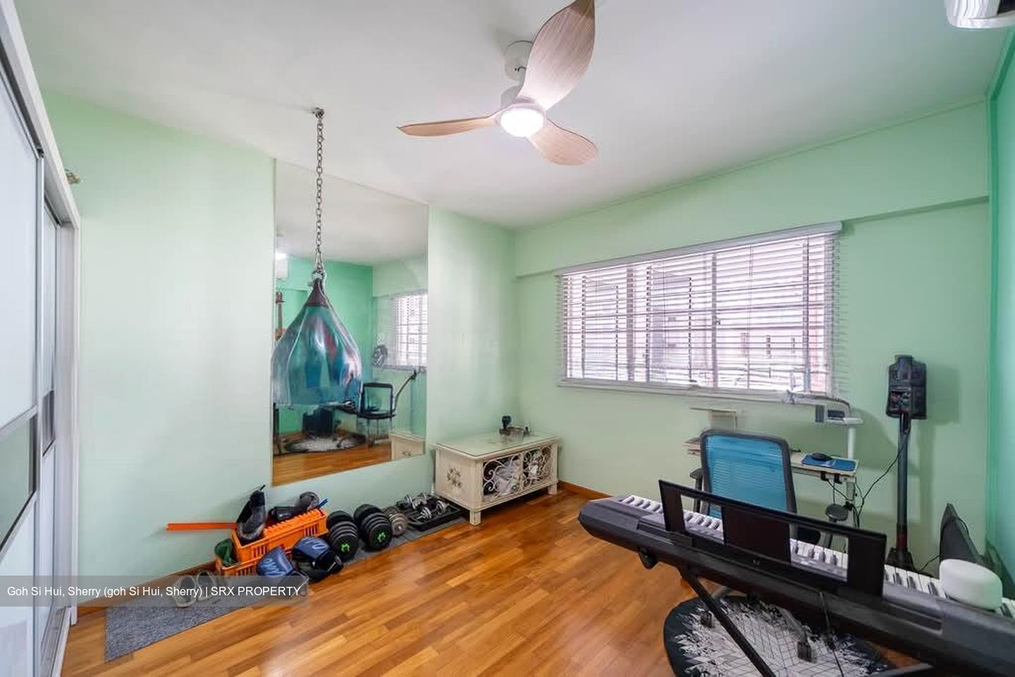 Blk 322 Serangoon Avenue 3 (Serangoon), HDB Executive #596122361